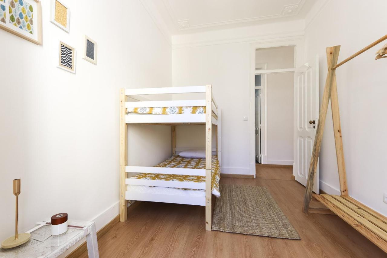 Charming Avenida By Homing Apartment Lisbon Exterior photo