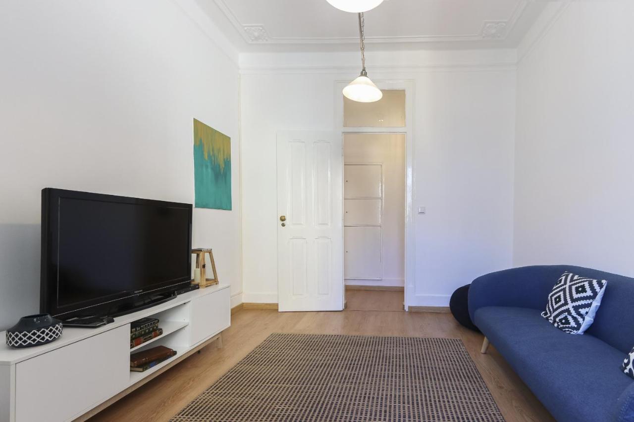 Charming Avenida By Homing Apartment Lisbon Exterior photo